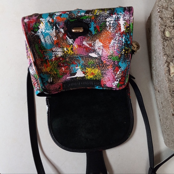 SOLD ON ANOTHER SITE Dooney & Bourke Essex crossbody, 1993 - Picture 8 of 13